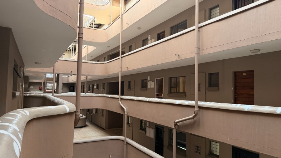 1 Bedroom Property for Sale in Bult South North West
